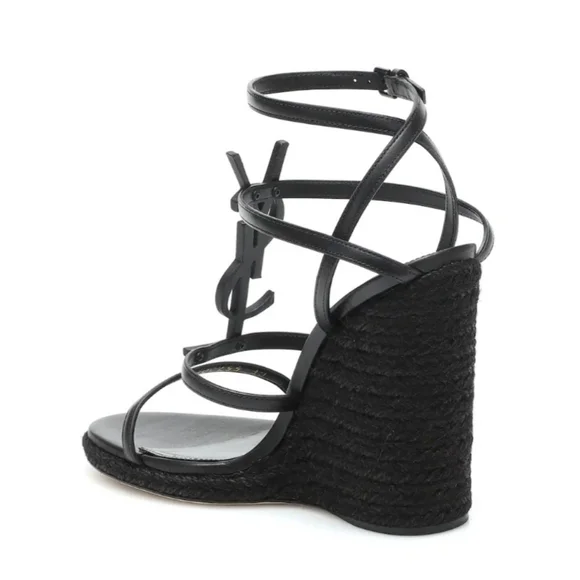 ❤️ SOLD ❤️ Authentic YSL Cassandra Wedges - Picture 5 of 10